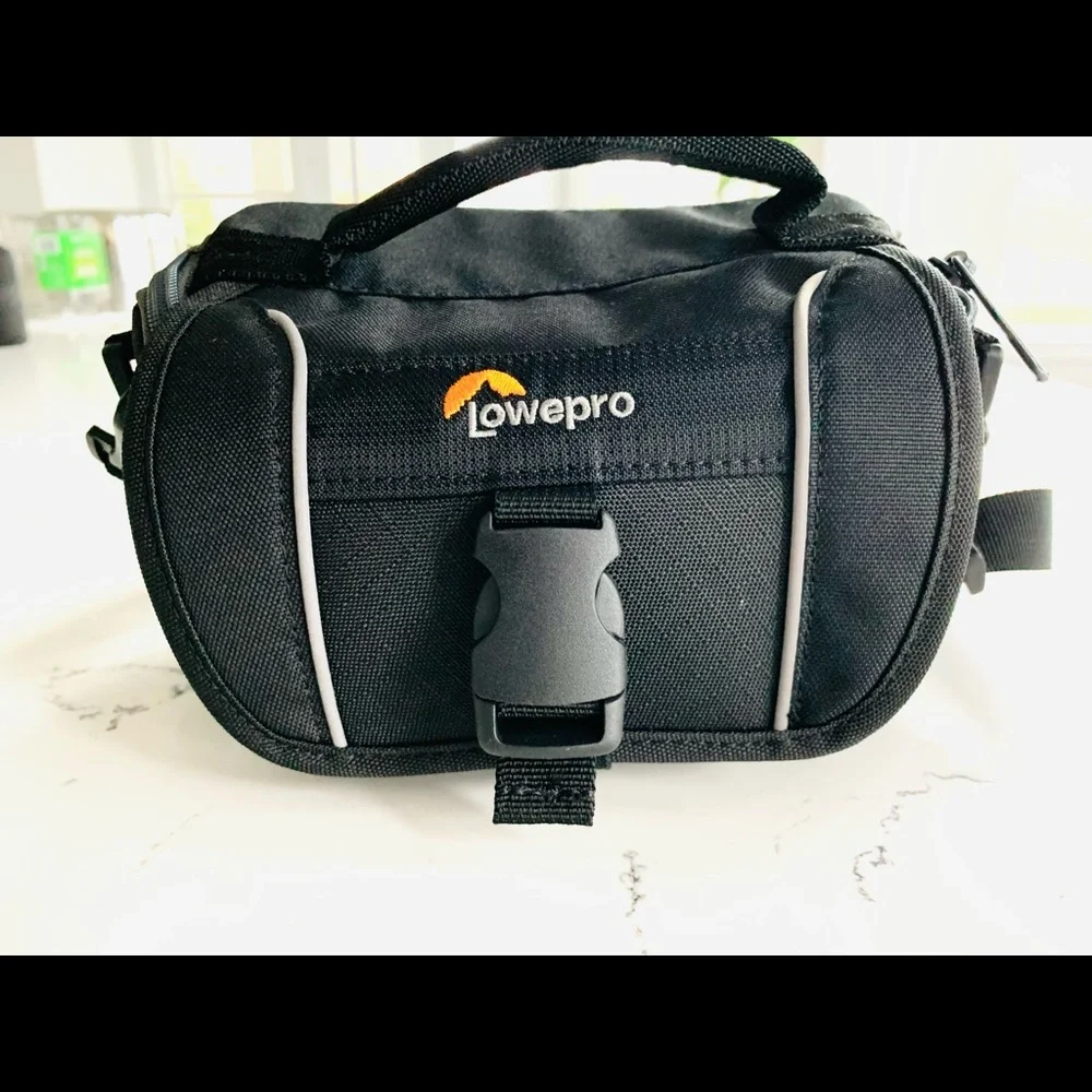 NEW Camera Bag 💼 Lowepro